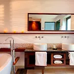 Domaine De Belle Riviere Villas