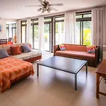 Villa Simone: Sunlit Beach Getaway W/ Pool + Wifi