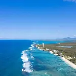 Eastern Blue Beachfront Luxury Apartment