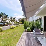 Les Estivales Beachfront Suites & Penthouses With Lov