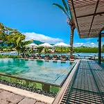 The Waterclub By Horizon Holidays