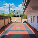 Sunshine Villa