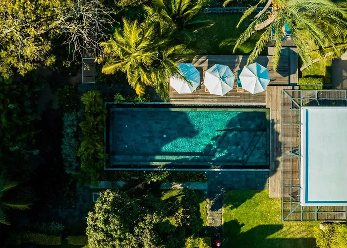 The Waterclub By Horizon Holidays