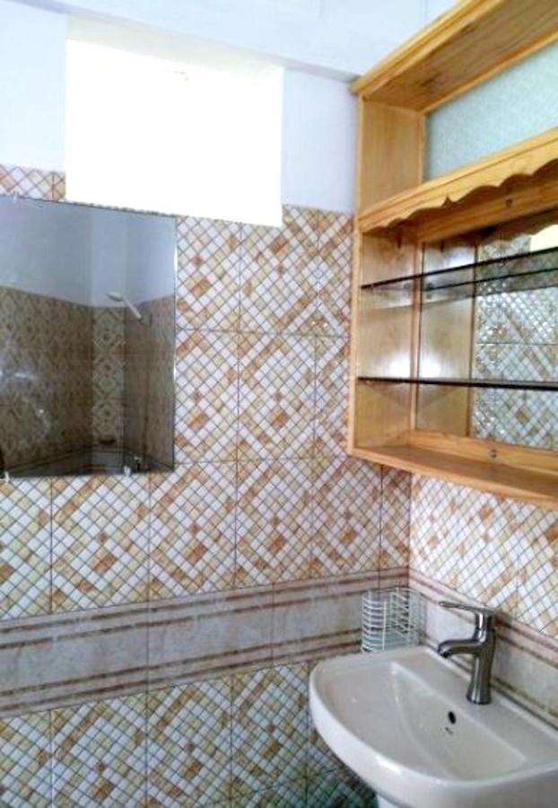 Charming Pereybere With Shared Pool