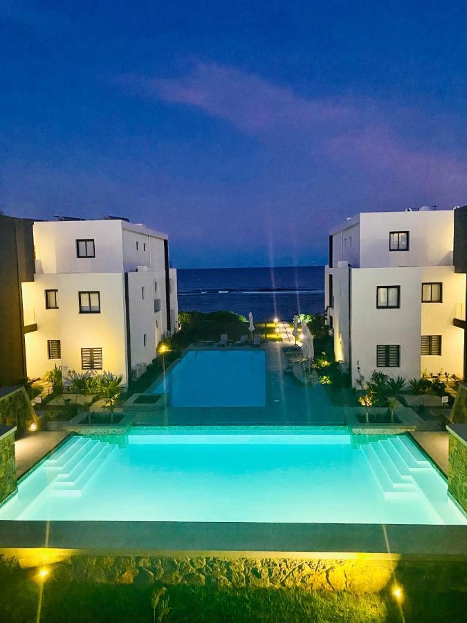 Eastern Blue Beachfront Luxury Apartamento *