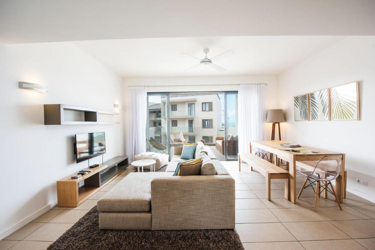 Azuri Residences & By Life In Blue Apartment