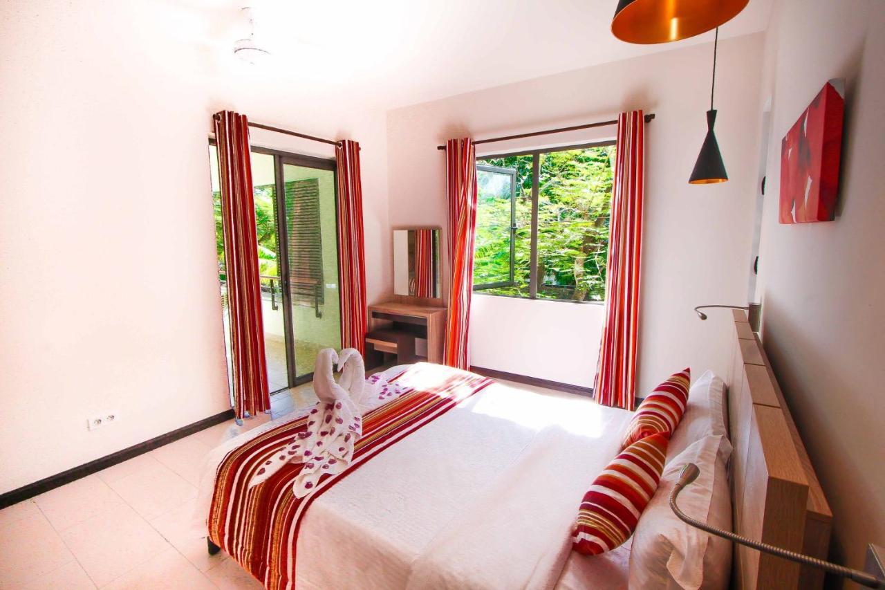 Nitzana Residences & Restaurant Apartment Pereybere Beach