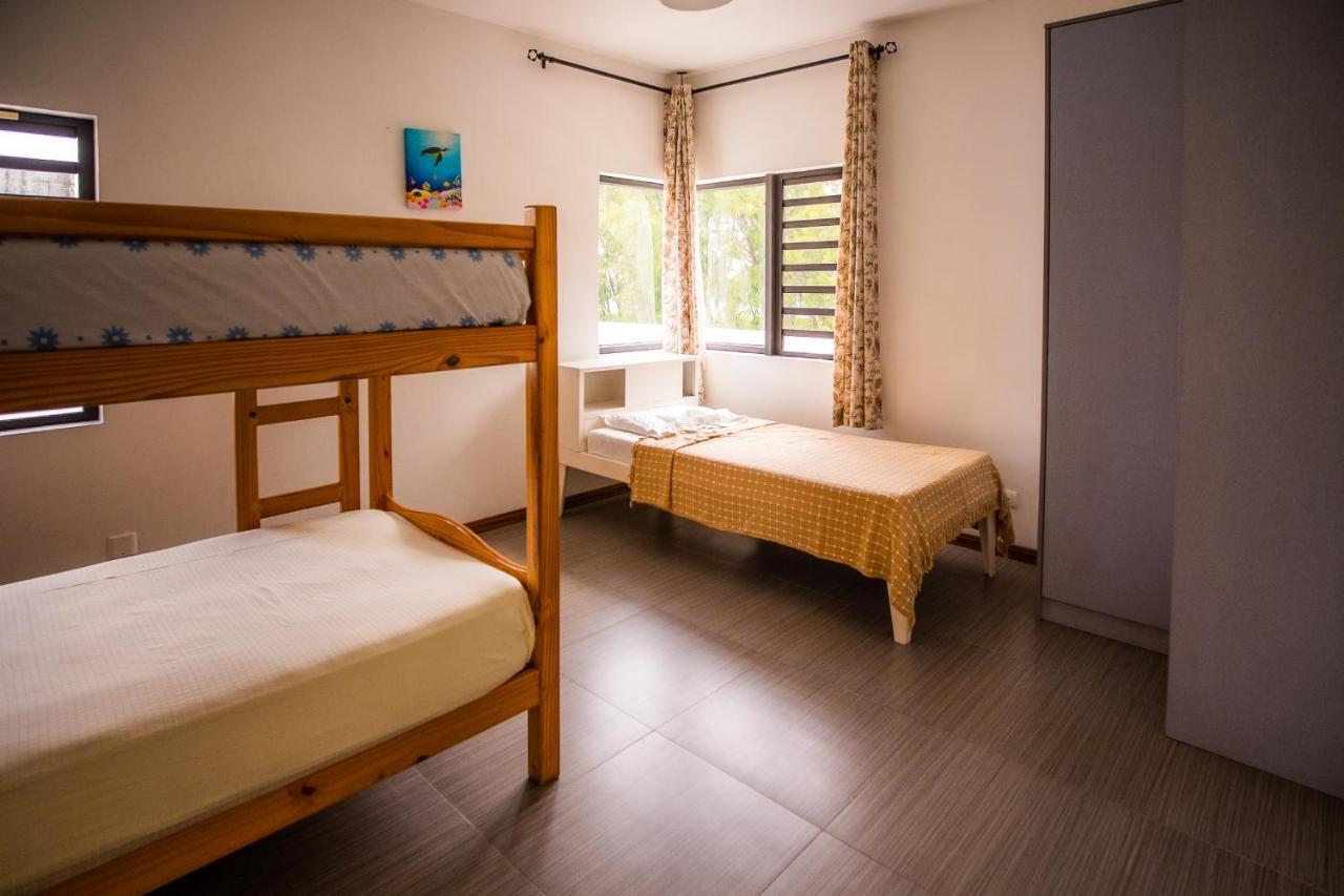 Pousada Simone: Sunlit Getaway W/ Pool + Wifi *