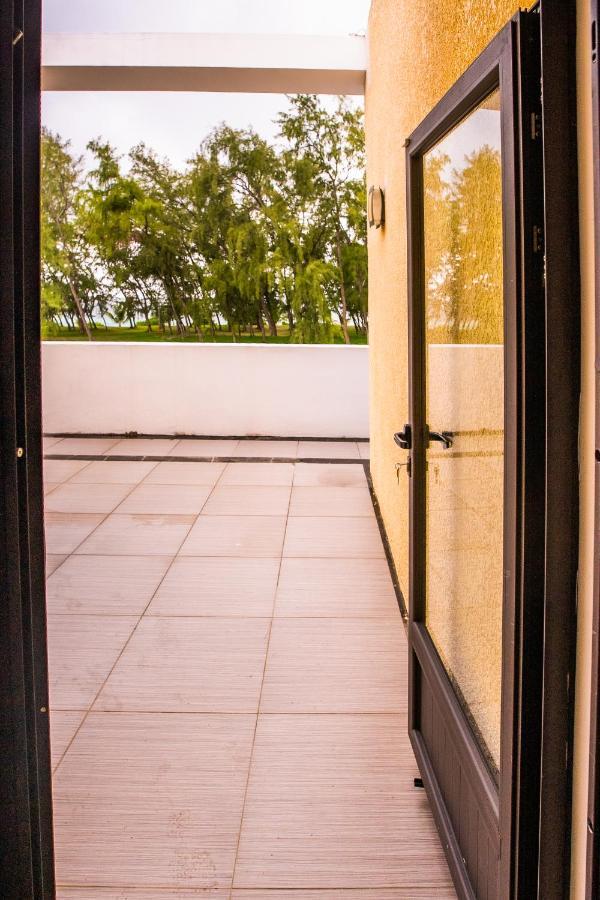 Simone: Sunlit Getaway W/ Pool + Wifi Pousada *