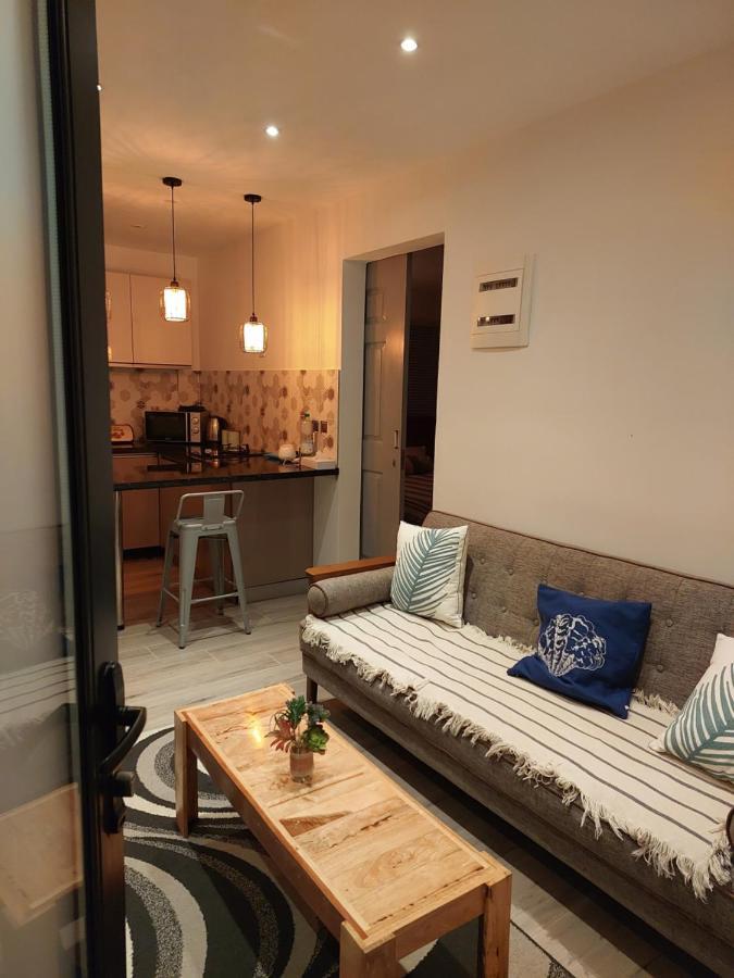 Aj Apartment