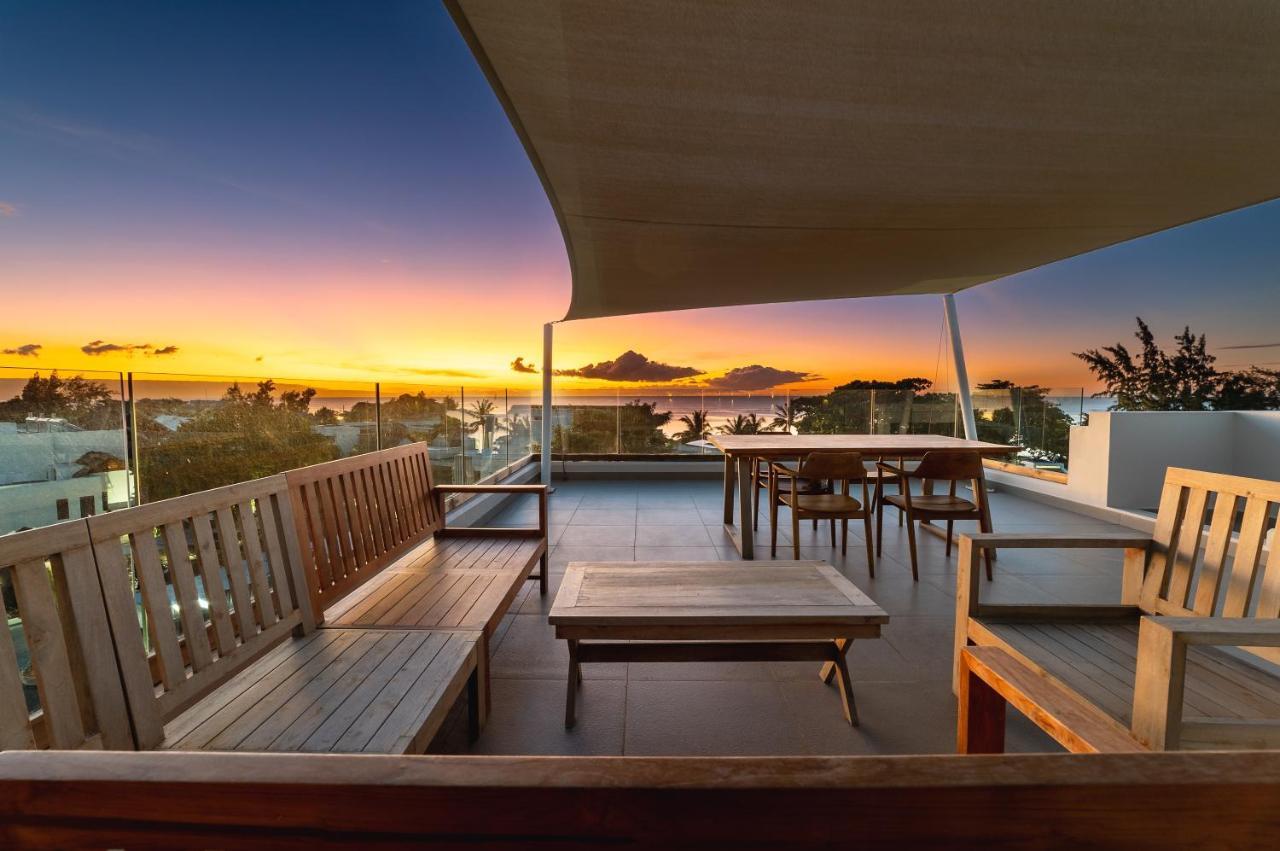 Penthouse 13 - One Bay With Private Rooftop Terrace And Dip In Pool * Pereybere Beach