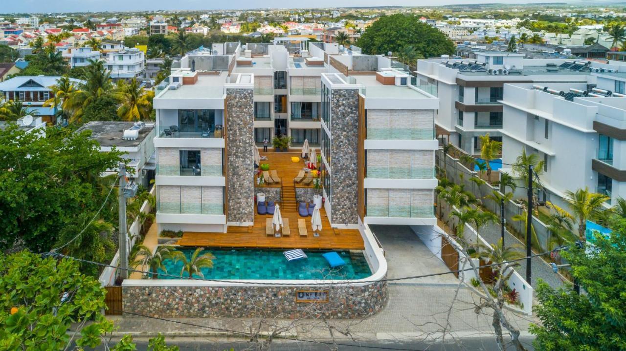 Penthouse 13 - One Bay With Private Rooftop Terrace And Dip In Pool *