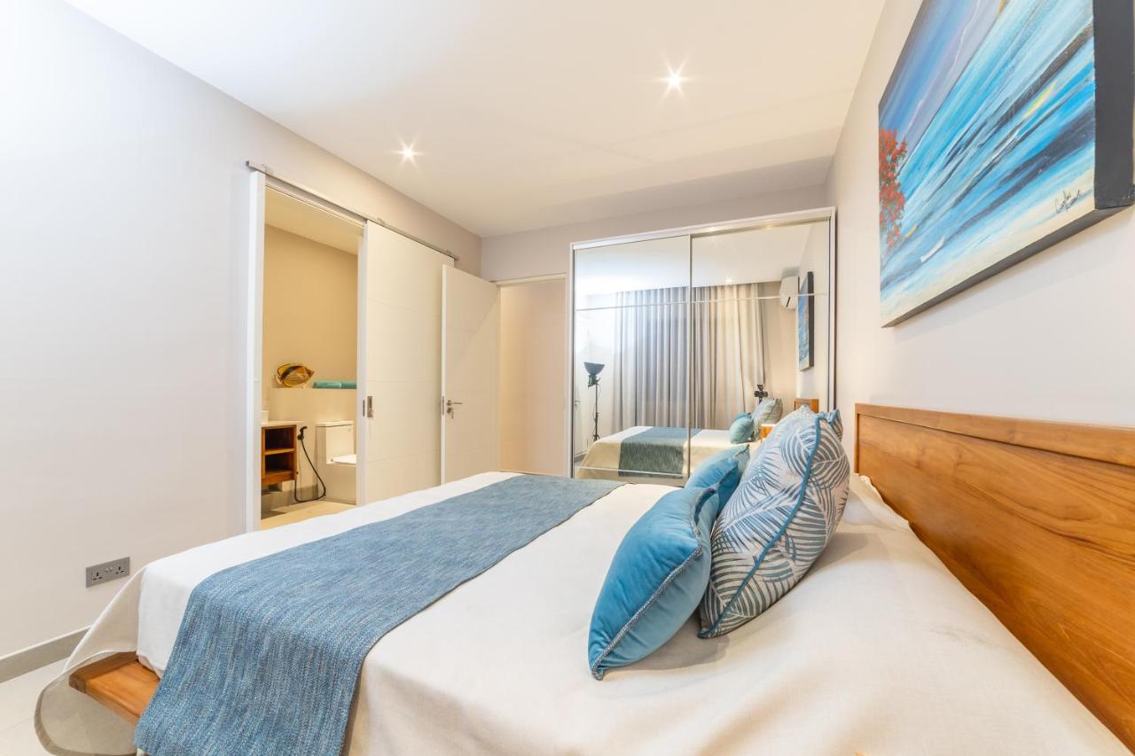 Penthouse 13 - One Bay With Private Rooftop Terrace And Dip In Pool Apartment Pereybere Beach