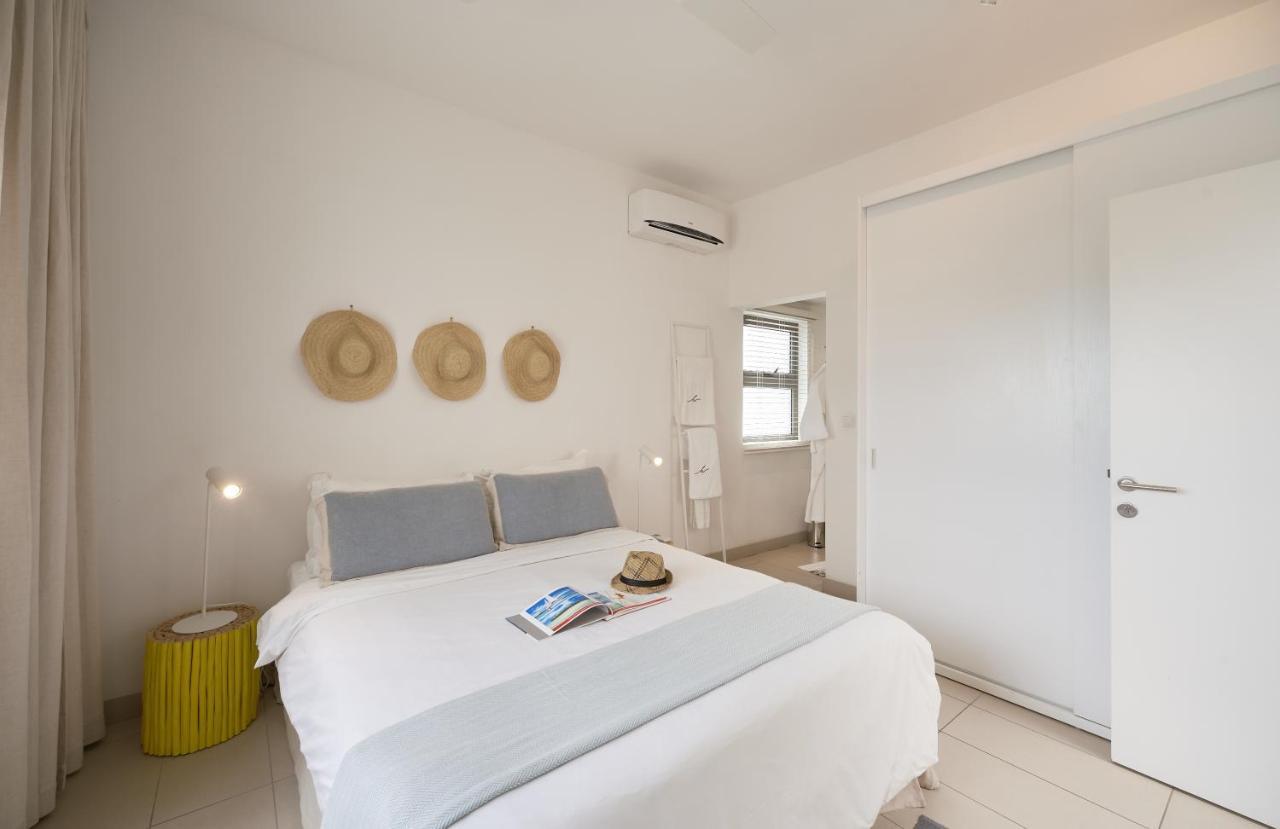 Les Estivales Beachfront & Penthouses With Lov