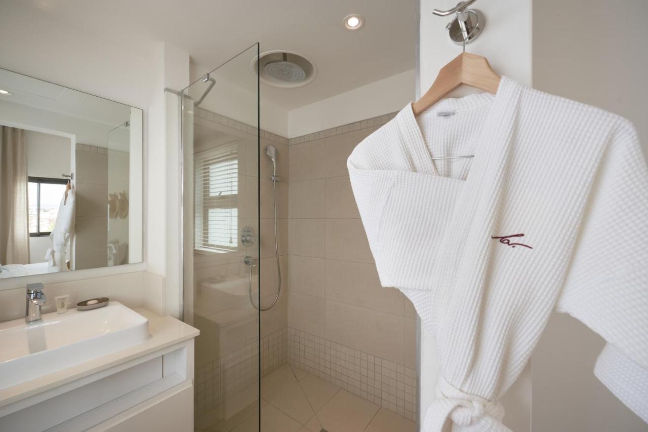Les Estivales Beachfront & Penthouses With Lov * Trou-aux-Biches