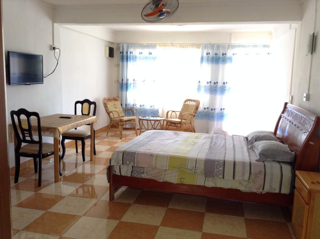 Apartment Ebrahim Flats - Grand Baie Beach Grand Baie