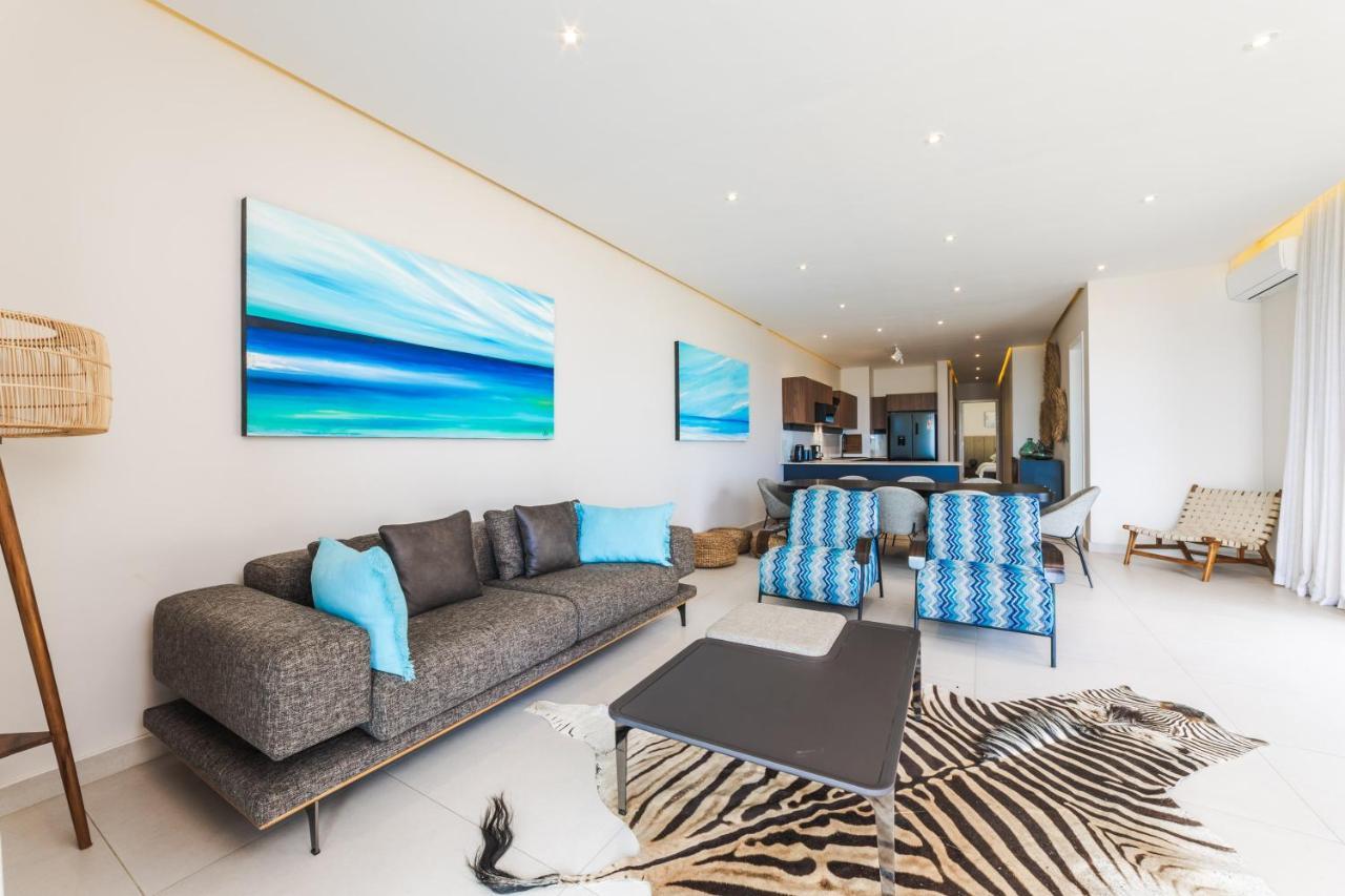 Ocean Terraces A1 - Your Beachfront Bliss - Brand New * Poste Lafayette