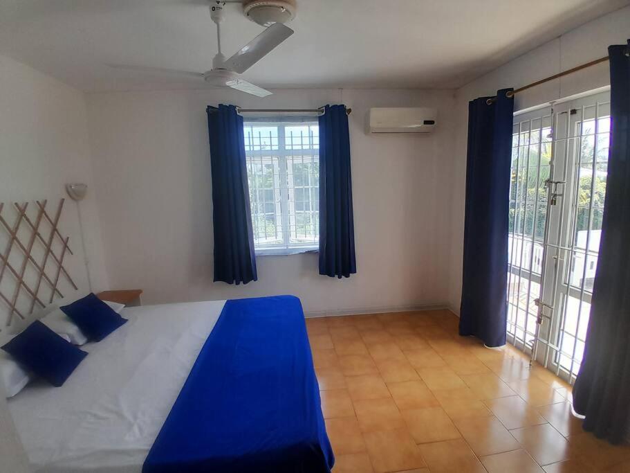 Citronella - 3 Bedrooms 1st Floor Apartment Pereybere Beach