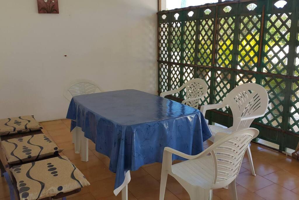 Citronella - 3 Bedrooms 1st Floor Pereybere Beach