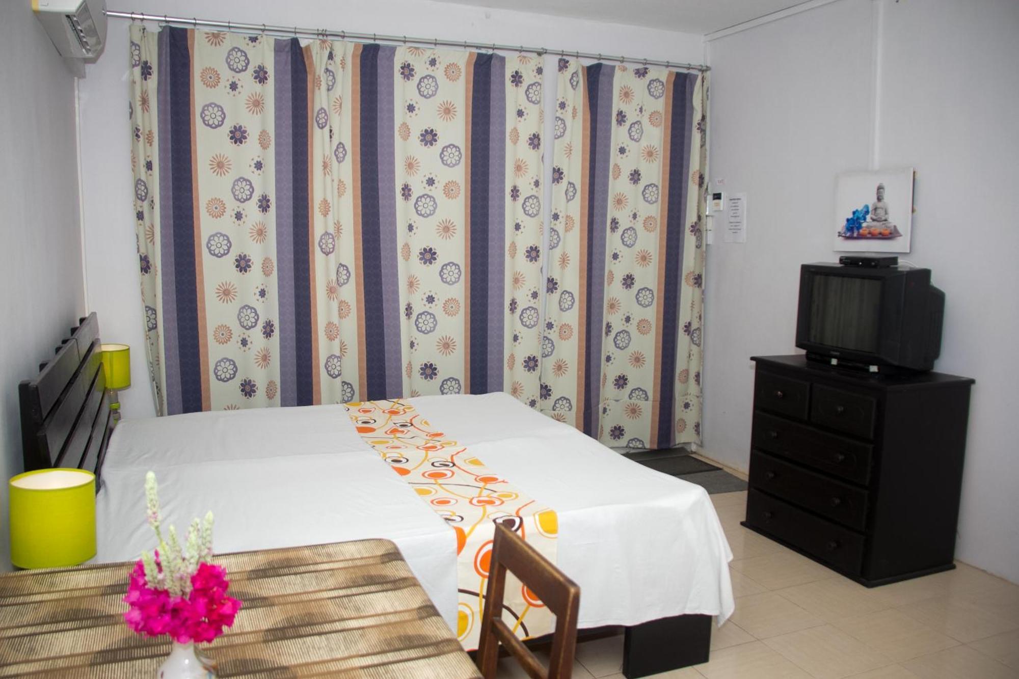 Holiday home Les Badamiers Flic en Flac