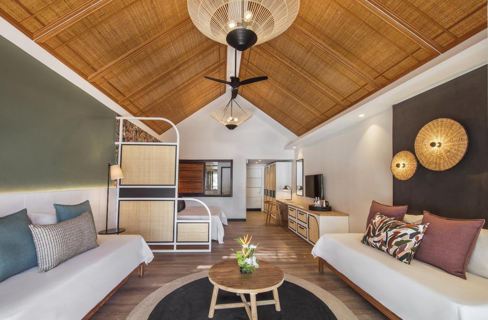 Hotel Victoria Beachcomber & Pointe aux Piments