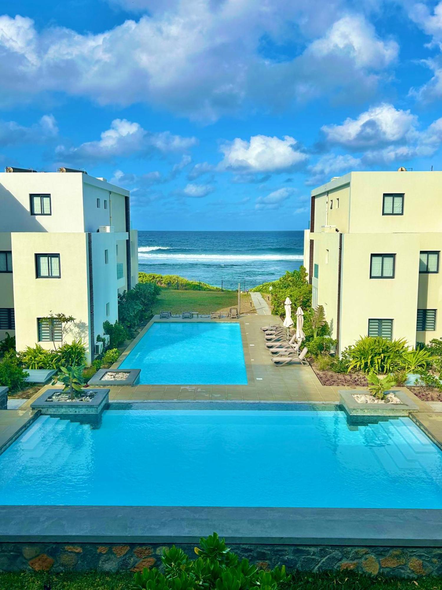 Eastern Blue Beachfront Luxury