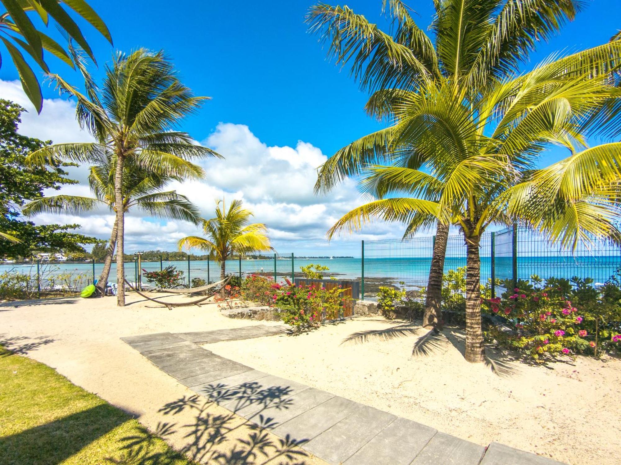 Pointe D'azur Sea-view With Lov Apartment *