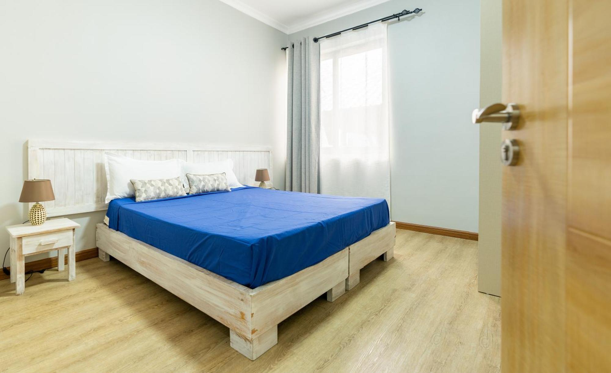 Oceanic Escape Beachfront Apartamento *