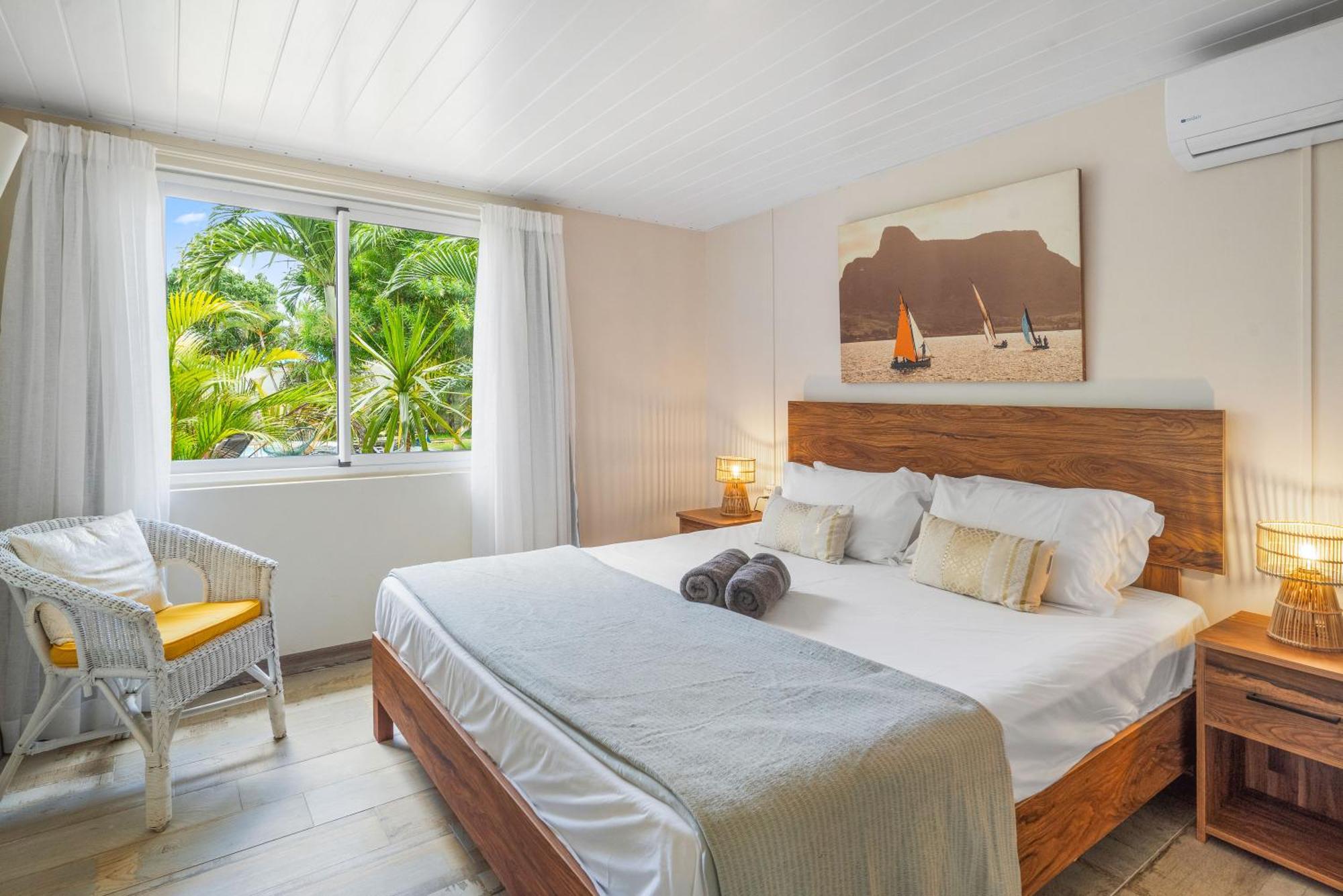 Lakaz Del Sol - Modern And Elegant With Luxurious Garden, Pool And Barbecue Area - Tourism Permit Certified Apartamento