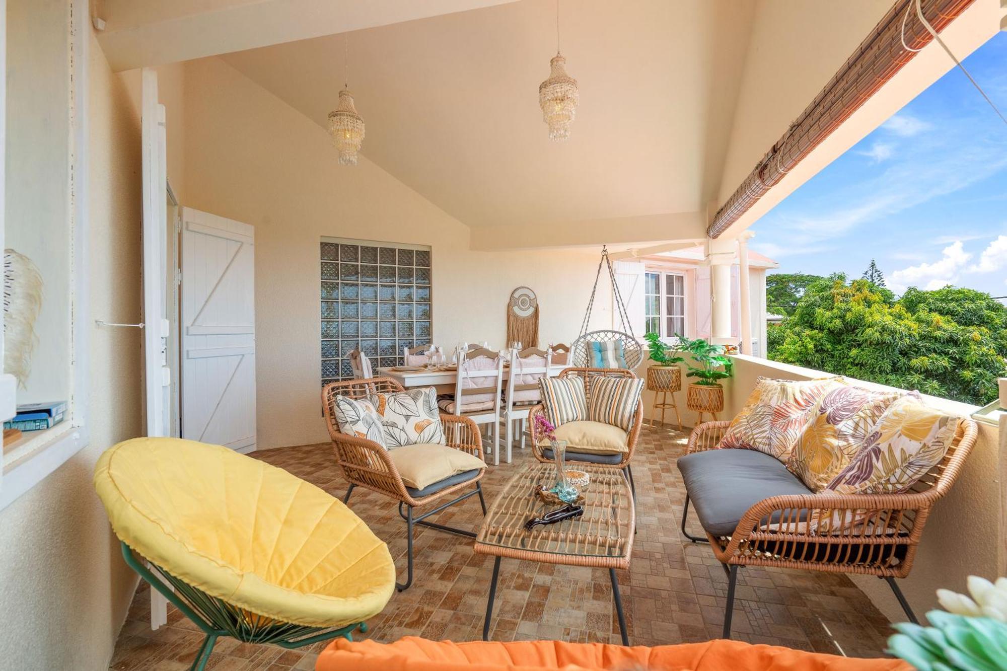 Lakaz Del Sol - Modern And Elegant With Luxurious Garden, Pool And Barbecue Area - Tourism Permit Certified Apartamento Tamarin