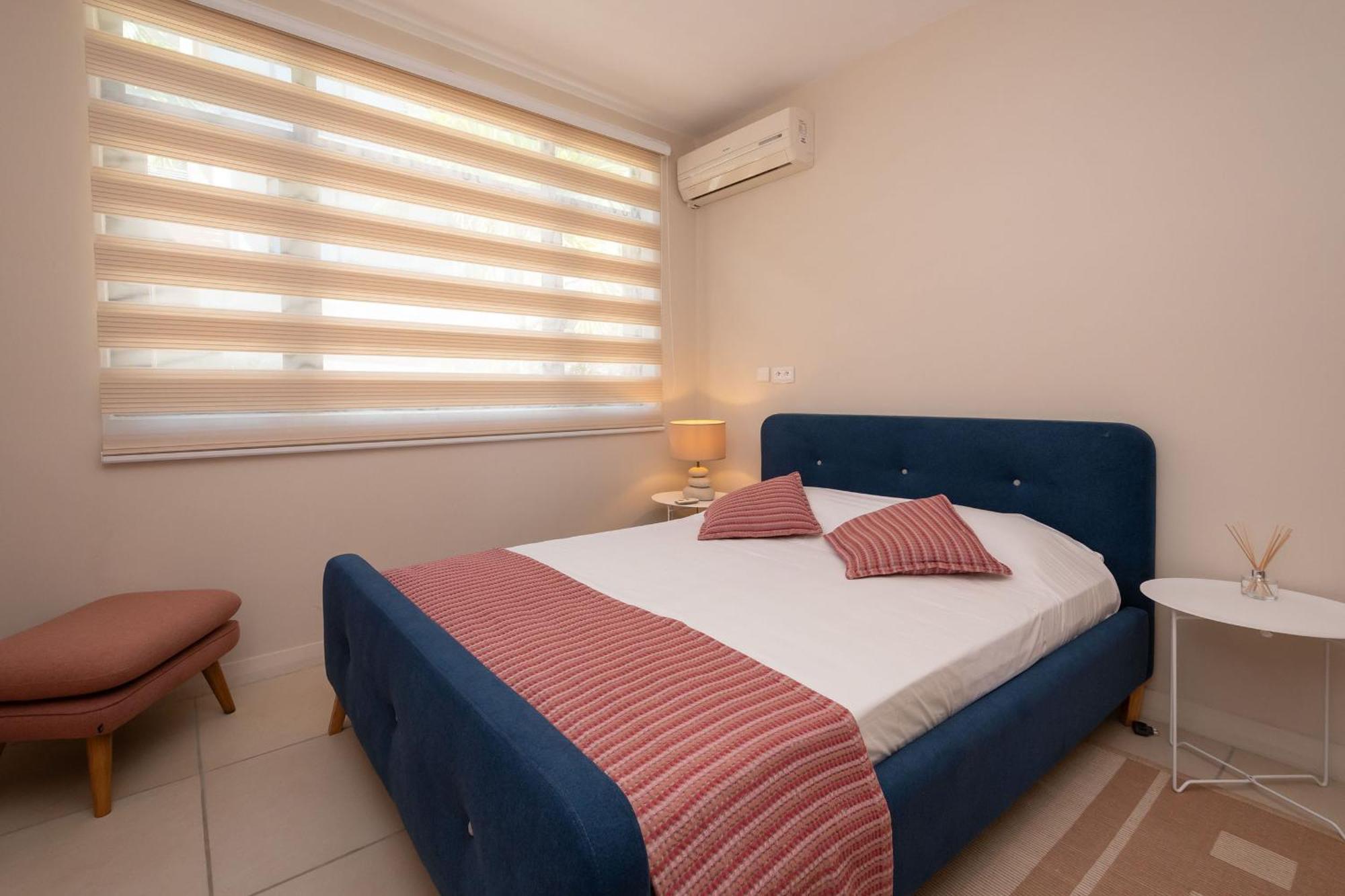 Luxury Lagon Beachfront Duplex, Coin De Mire View - 3 Bedrooms En Cap Malheureux