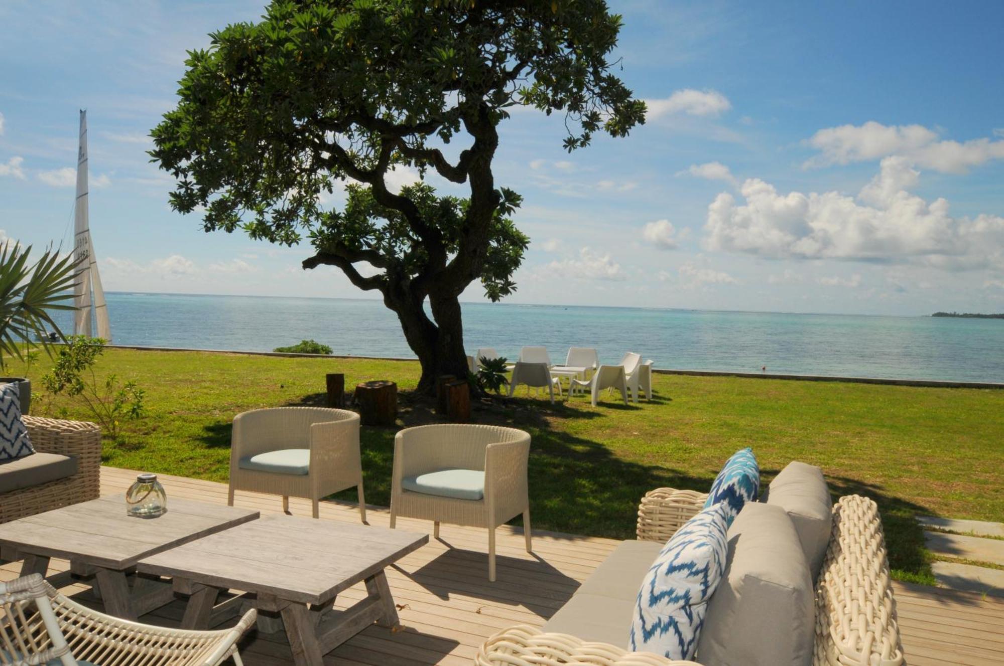 Apartment Beachfront & Pool