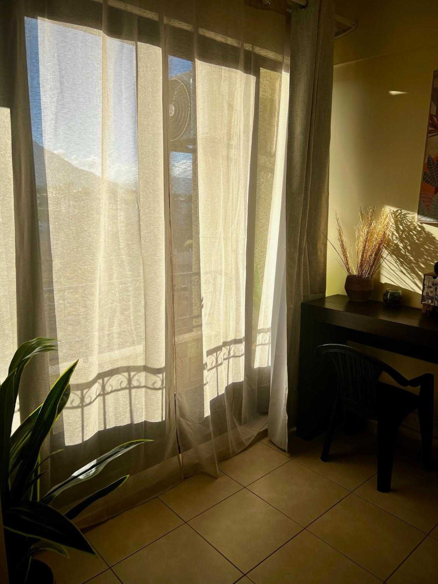 Cosy And Modern Flat In Mauritius Apartment *