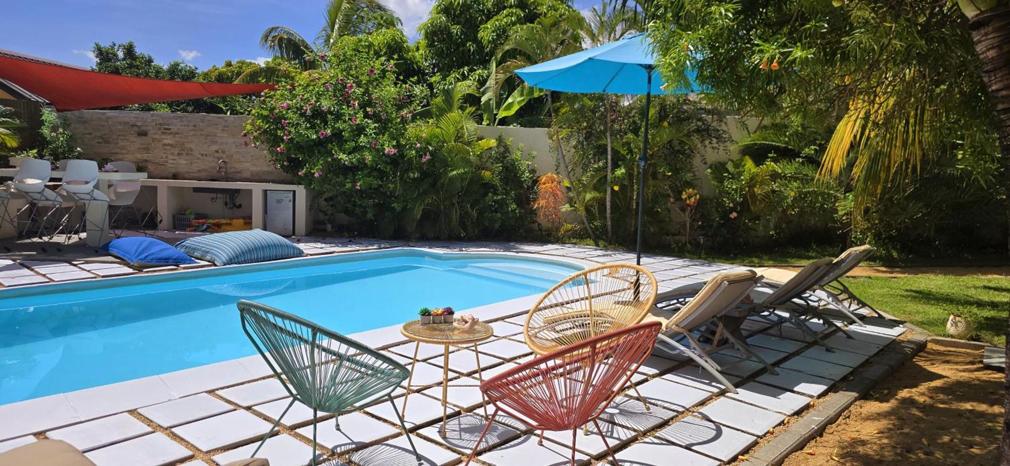 Apartamento Lakaz Del Sol - Modern And Elegant With Luxurious Garden, Pool And Barbecue Area - Tourism Permit Certified *