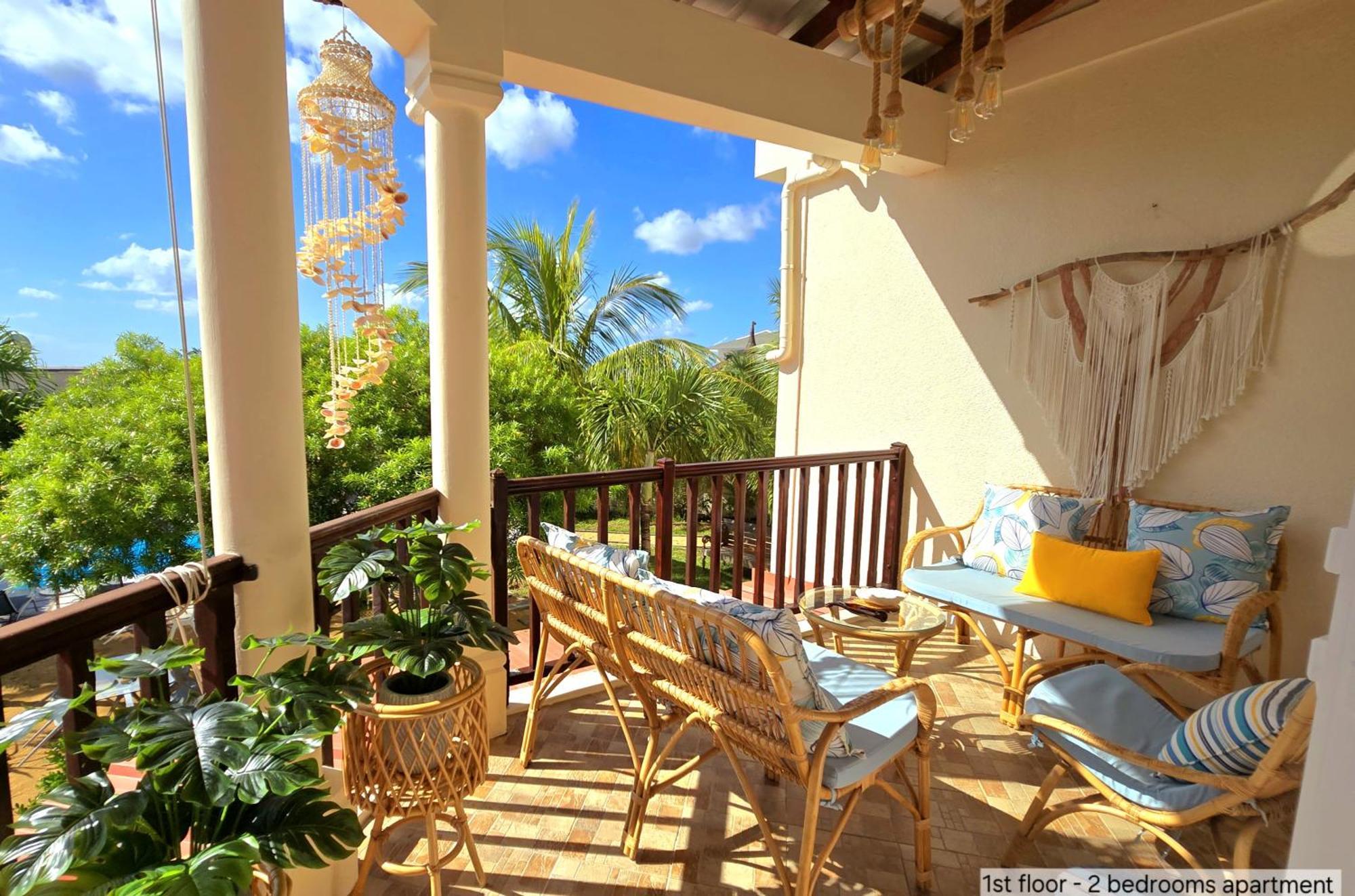 Apartamento Lakaz Del Sol - Modern And Elegant With Luxurious Garden, Pool And Barbecue Area - Tourism Permit Certified