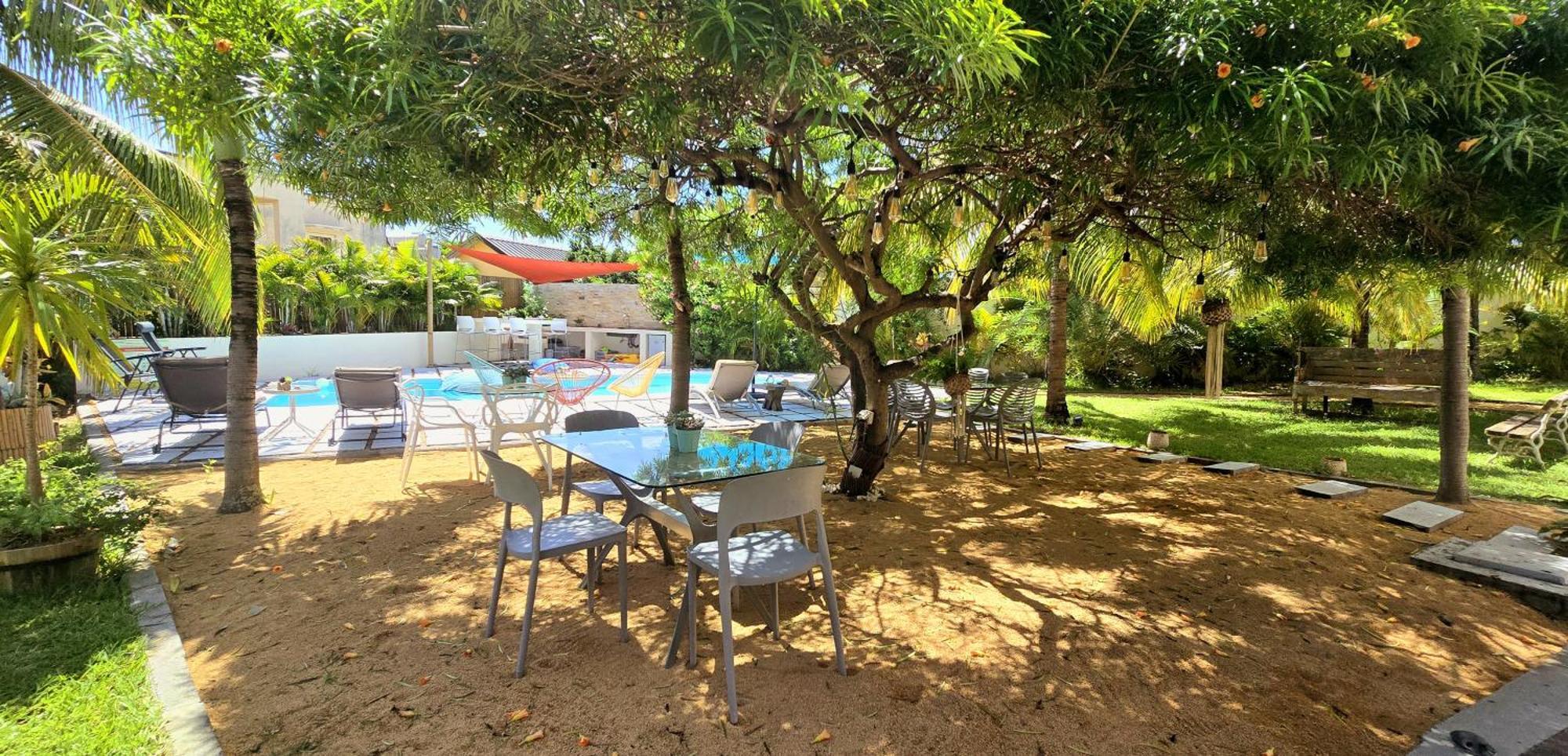 Apartamento Lakaz Del Sol - Modern And Elegant With Luxurious Garden, Pool And Barbecue Area - Tourism Permit Certified Tamarin