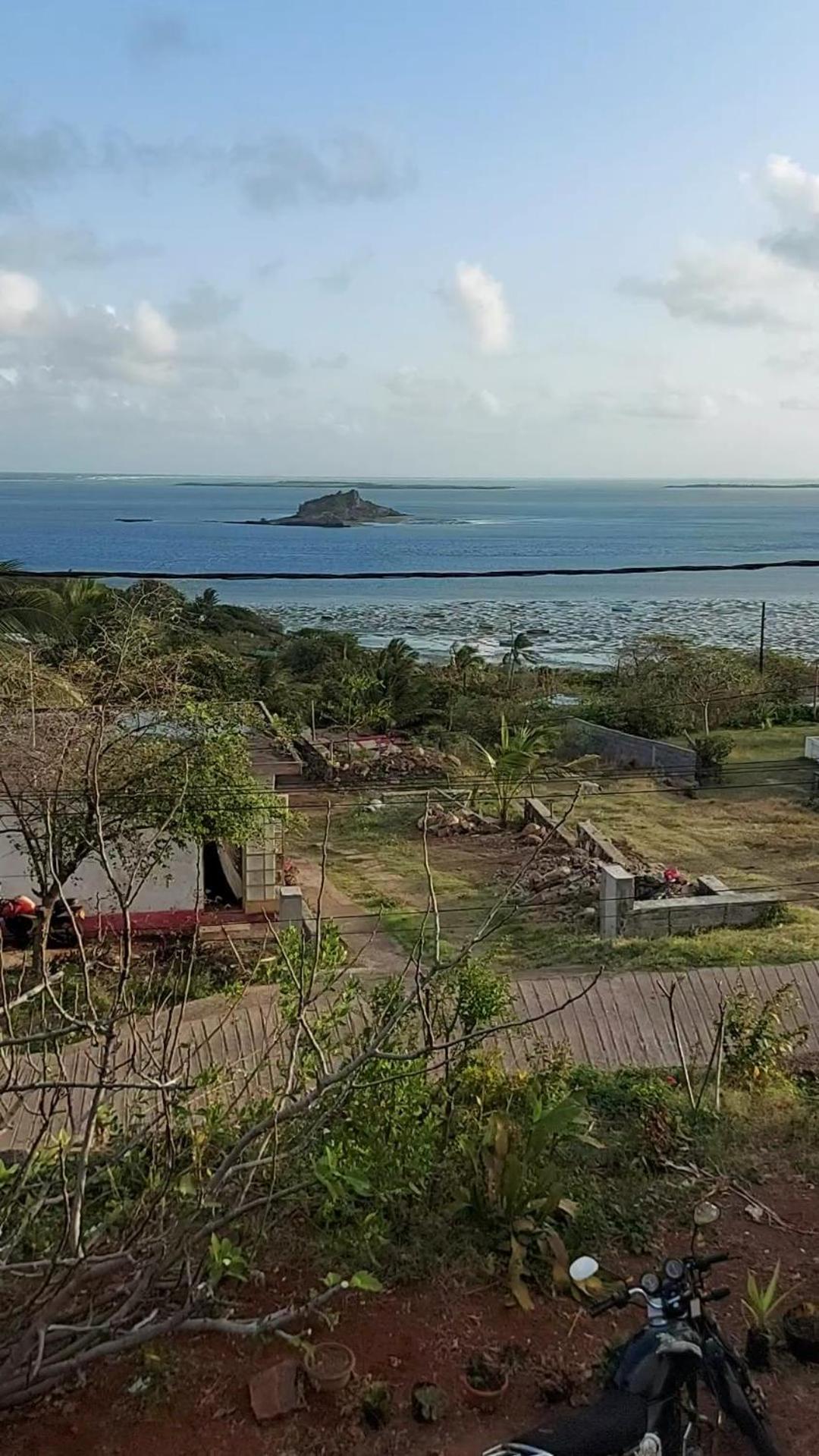 L'ancre D'ulysse * Port Mathurin