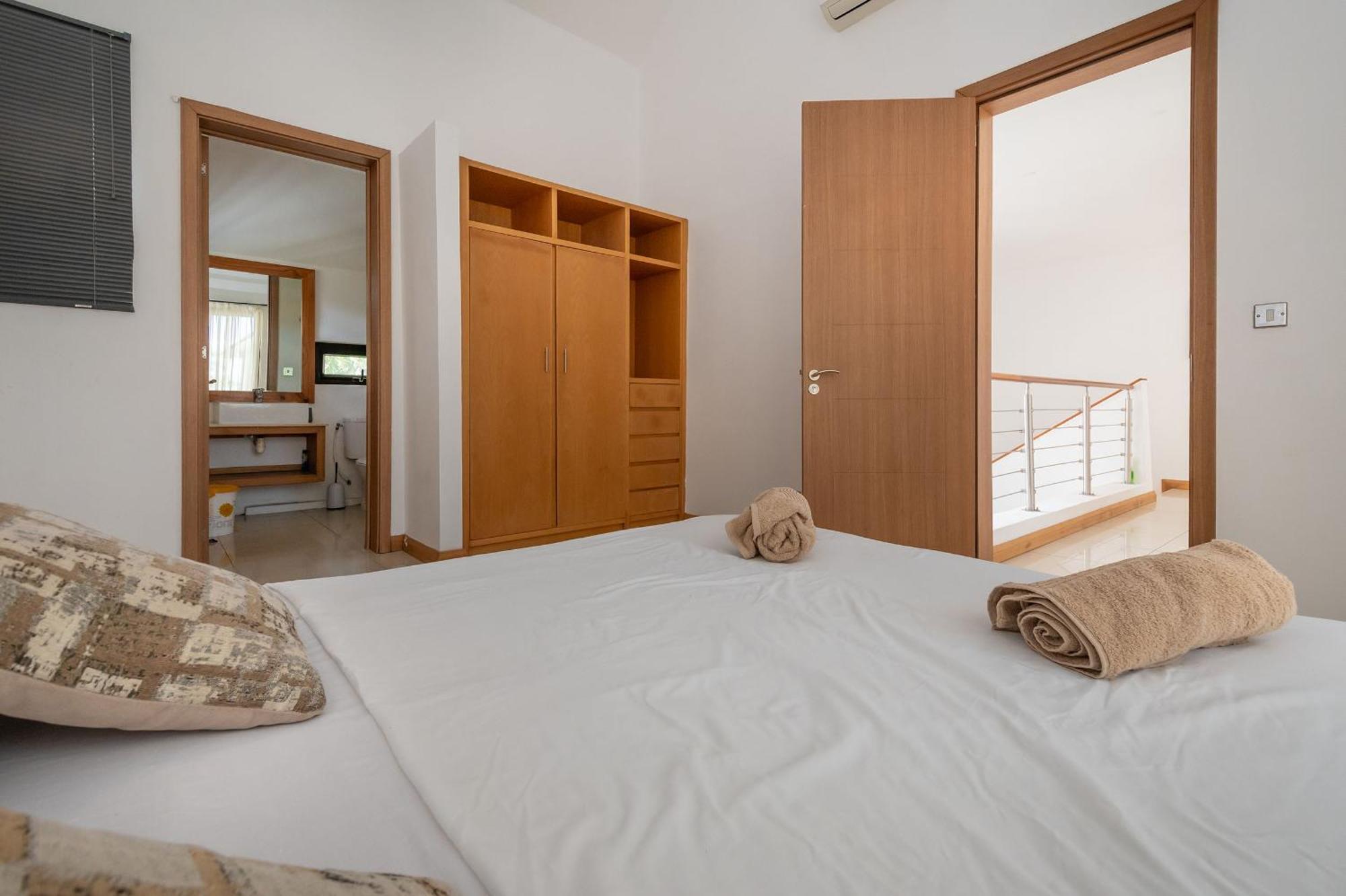 4- Bedroom Beachfront * Grand Baie