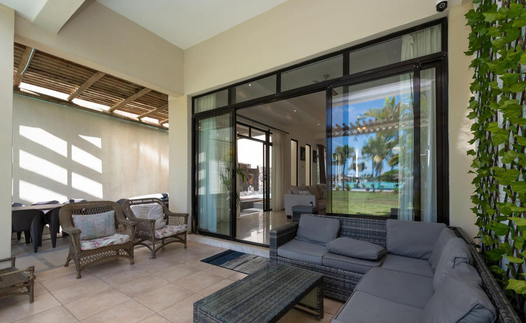 4- Bedroom Beachfront
