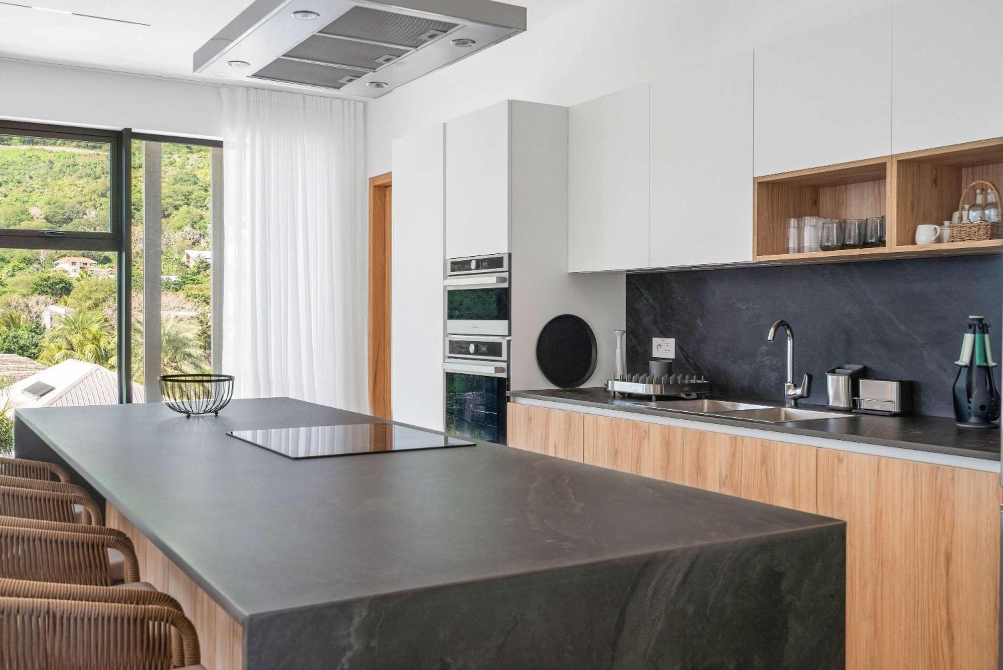 Sekoya - Exclusive Penthouse W Morne & Sea View Apartment