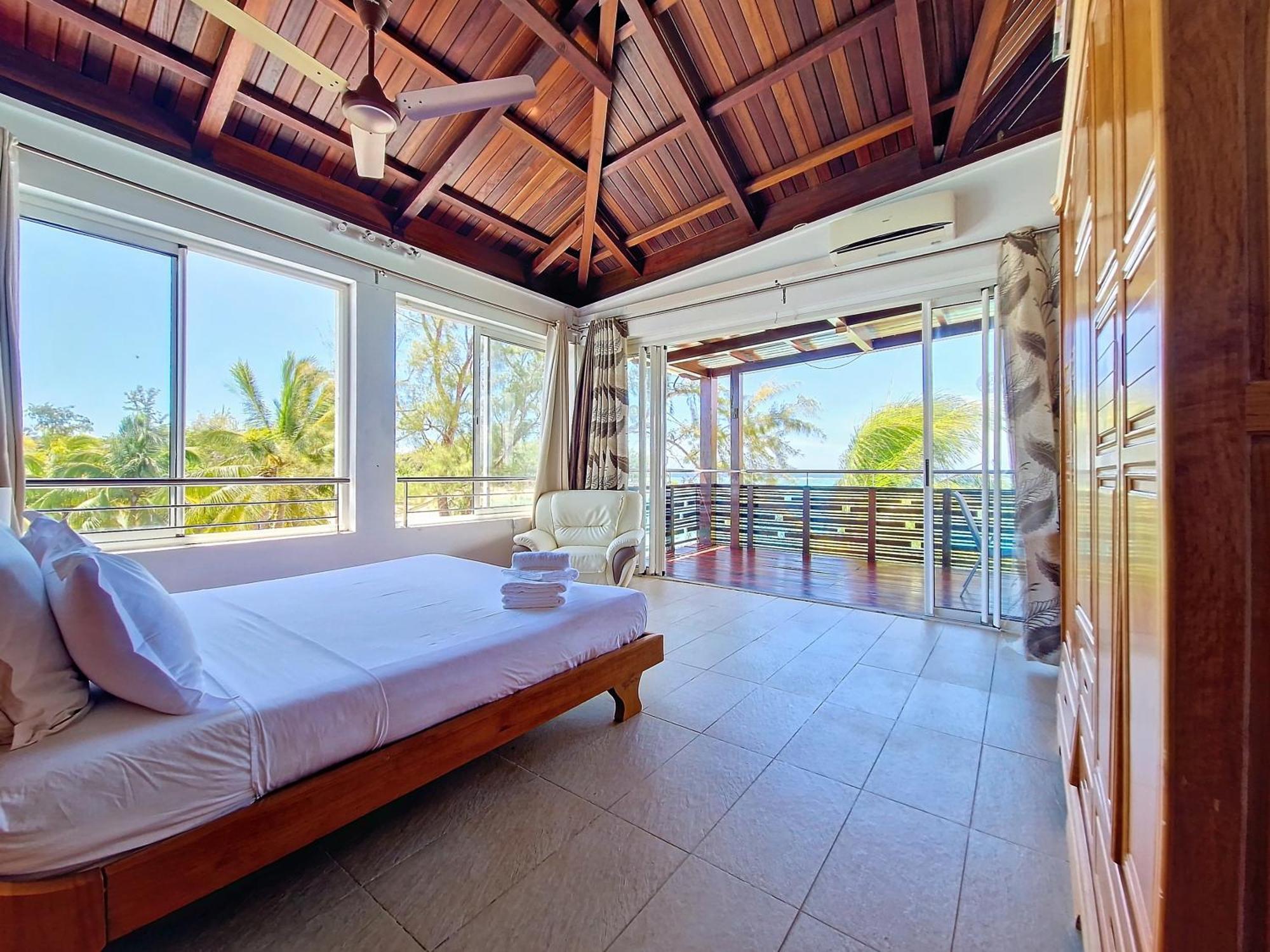Blue Reef Aparthotel