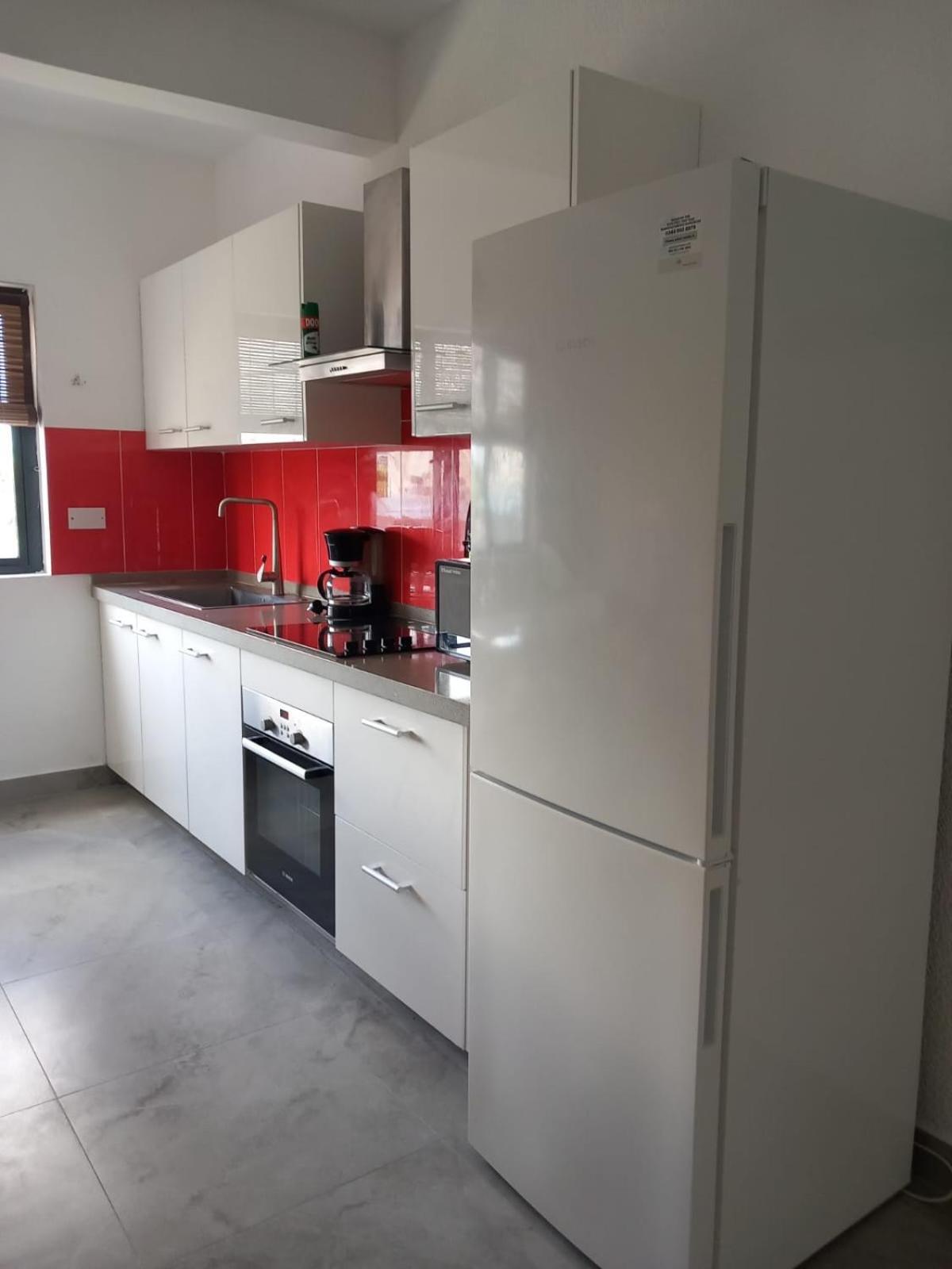 Ibis Tourist 1 *