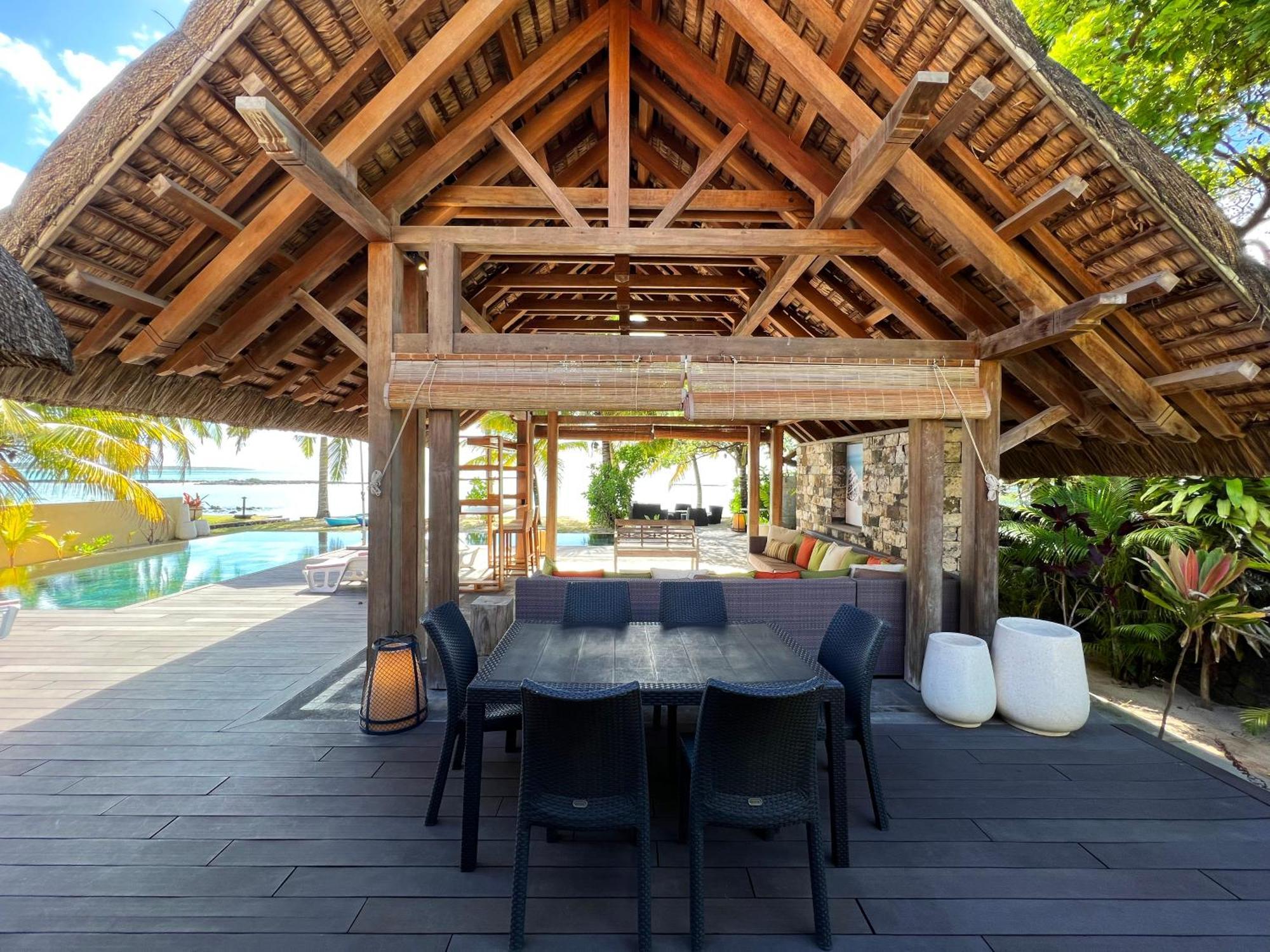 Villa Emerald *