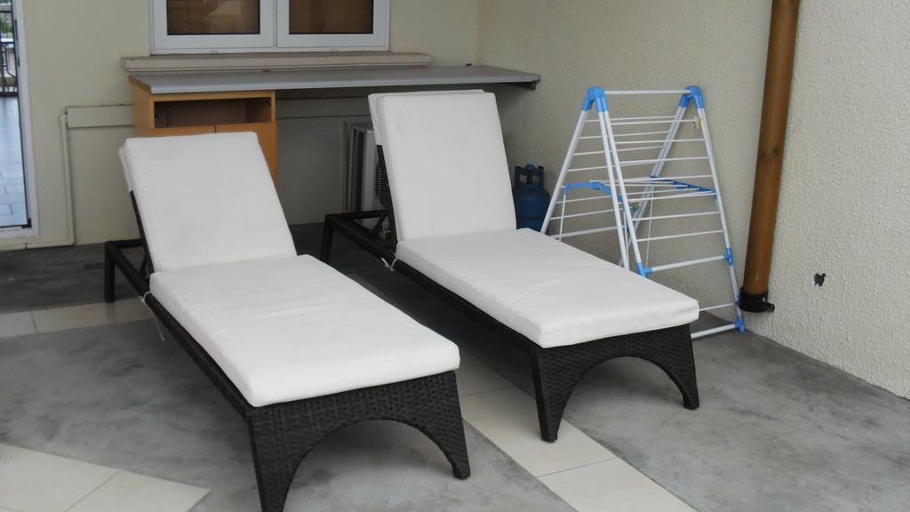 Les Peupliers Apartment *