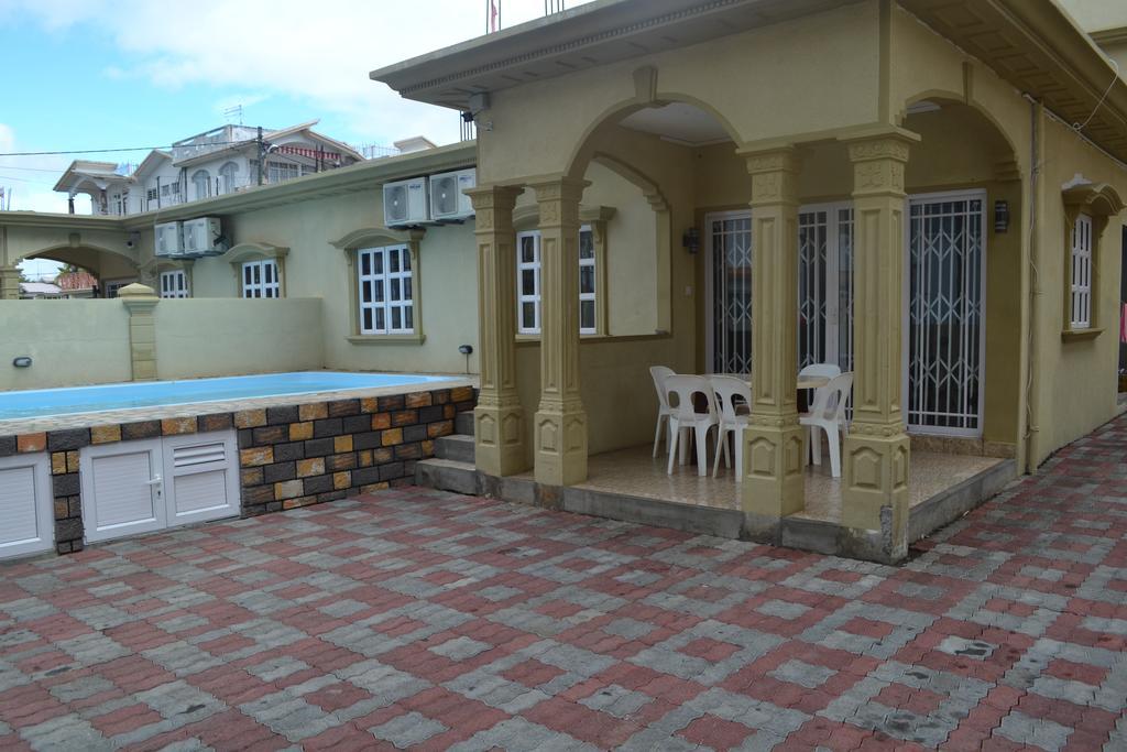 Rs Private With Pool And Free Wifi *