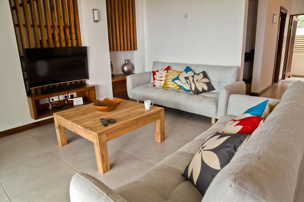 La Tourelle Ocean View Penthouse Apartment *