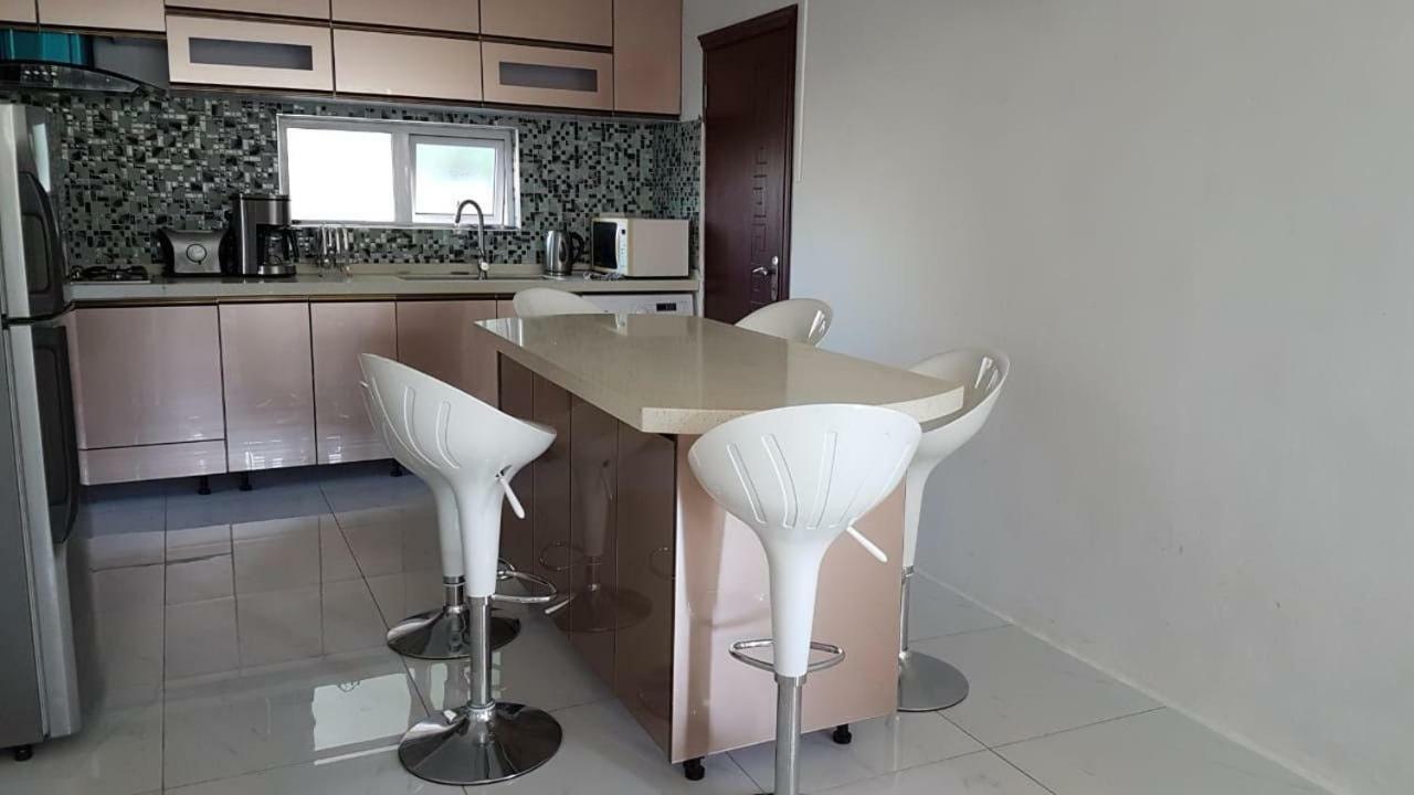 Easy World Aparthotel Flic en Flac