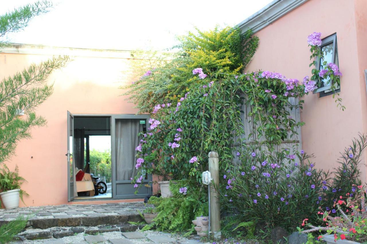 Des Acacias 3* Union Vale
