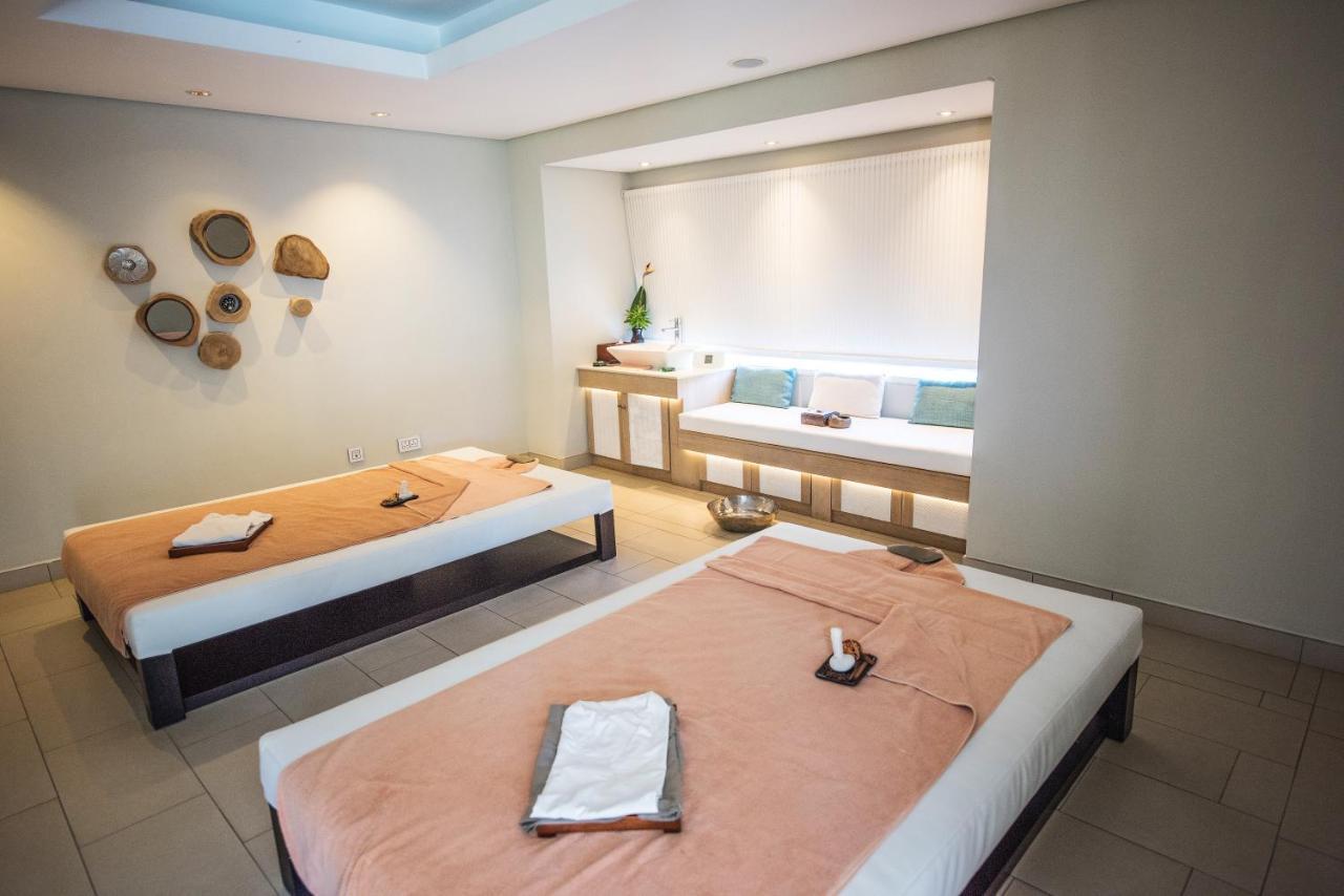 Azuri Residences & By Life In Blue Apartment