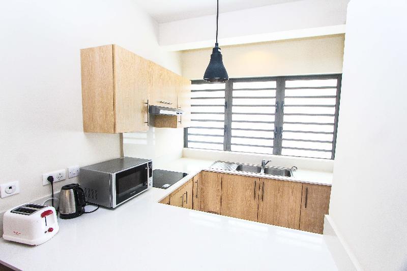 Nitzana Residences & Restaurant Pereybere Beach